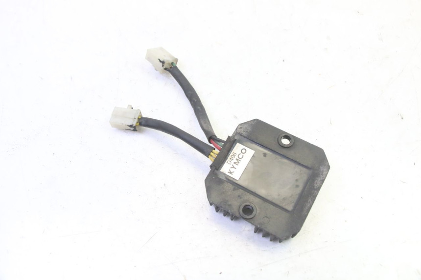 photo de REGULATEUR CHARGE KYMCO GRAND DINK 125 (2008 - 2014)