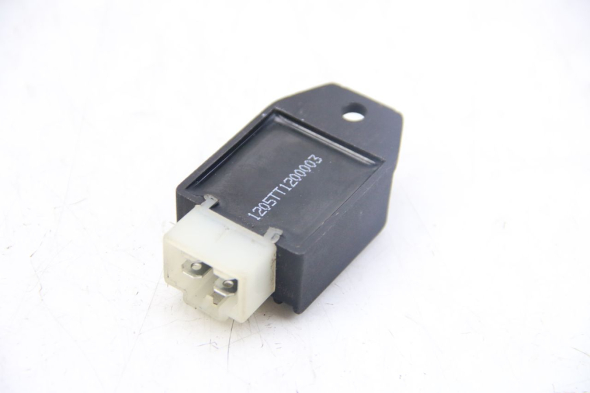 photo de REGULATEUR CHARGE TNT MOTOR GRIDO 2T 50 (2010 - 2019)