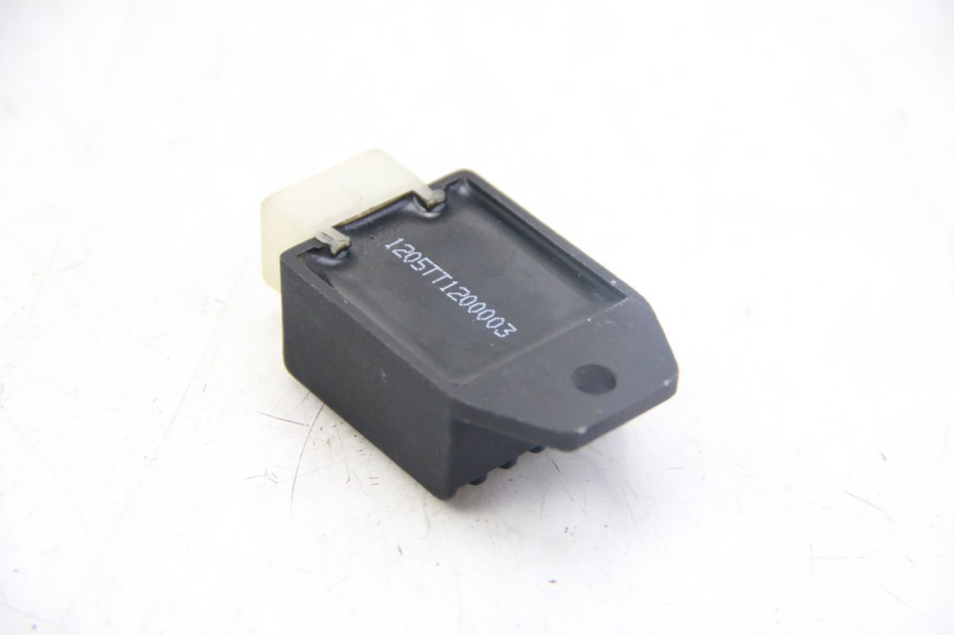 photo de REGULATEUR CHARGE TNT MOTOR GRIDO 2T 50 (2010 - 2019)