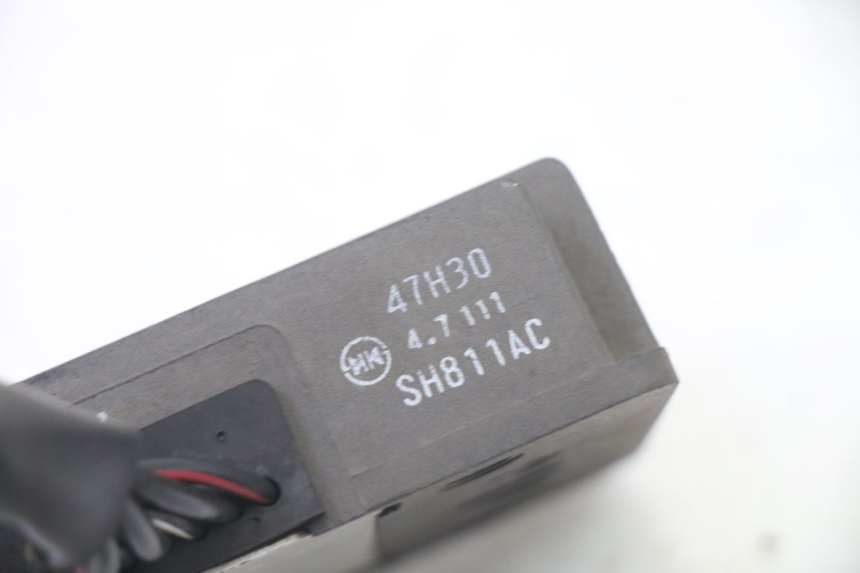 photo de REGULATEUR CHARGE SUZUKI GSR 750 (2011 - 2017)