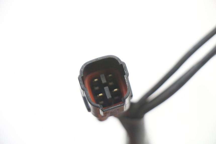 photo de REGULATEUR CHARGE SUZUKI GSR 750 (2011 - 2017)