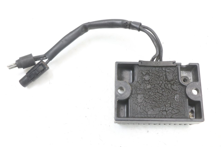 photo de REGULATEUR CHARGE HARLEY DAVIDSON SPORTSTER XL CUSTOM 1200 (2003 - 2004)