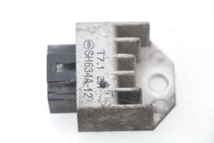 photo de REGULATEUR CHARGE HONDA BALI EX 100 (1996 - 2000)