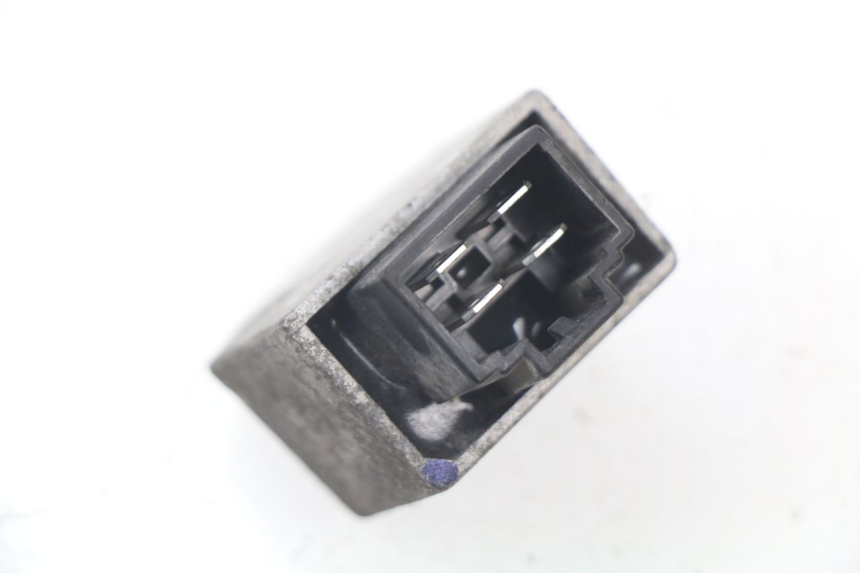photo de REGULATEUR CHARGE HONDA BALI EX 100 (1996 - 2000)
