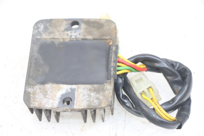 photo de RÉGULATEUR DE CHARGE HONDA CA REBEL 125 (1995 - 2001)