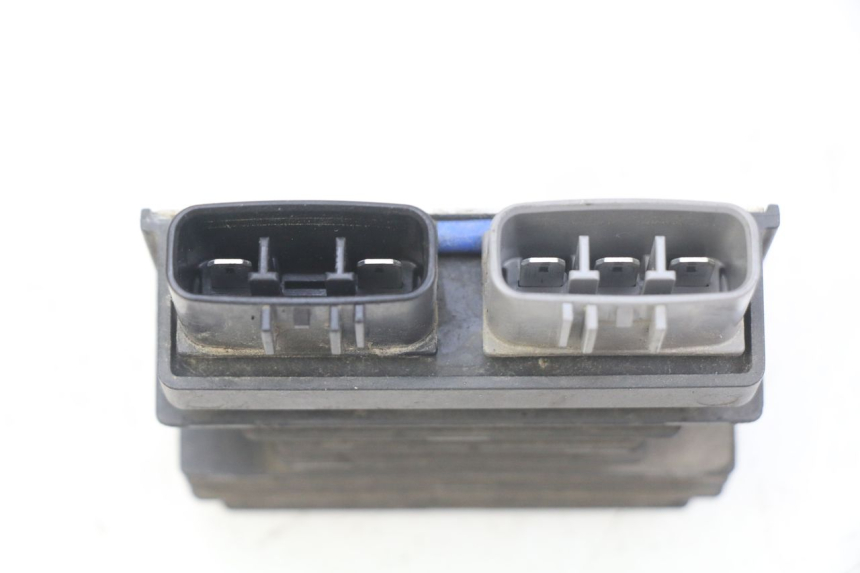 photo de REGULATEUR CHARGE HONDA CB R 1000 (2018 - 2023)