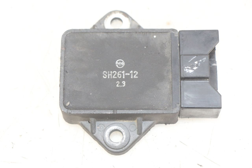 photo de REGULATEUR CHARGE HONDA CBR F SC25 1000 (1989 - 1992)