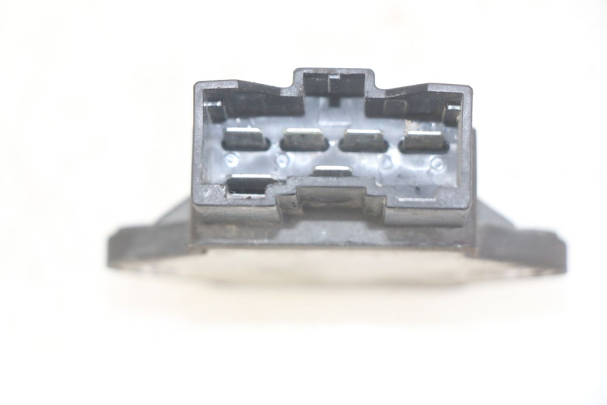 photo de REGULATEUR CHARGE HONDA CBR F SC25 1000 (1989 - 1992)