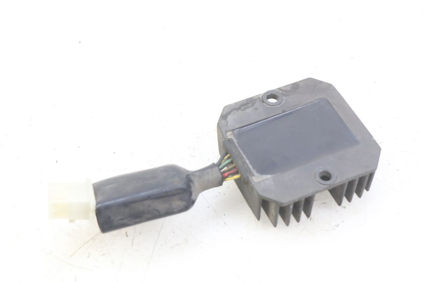 photo de REGULATEUR CHARGE HONDA CM 125 (1983 - 2003)