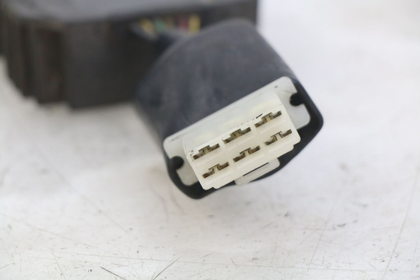 photo de REGULATEUR CHARGE HONDA CM 125 (1983 - 2003)