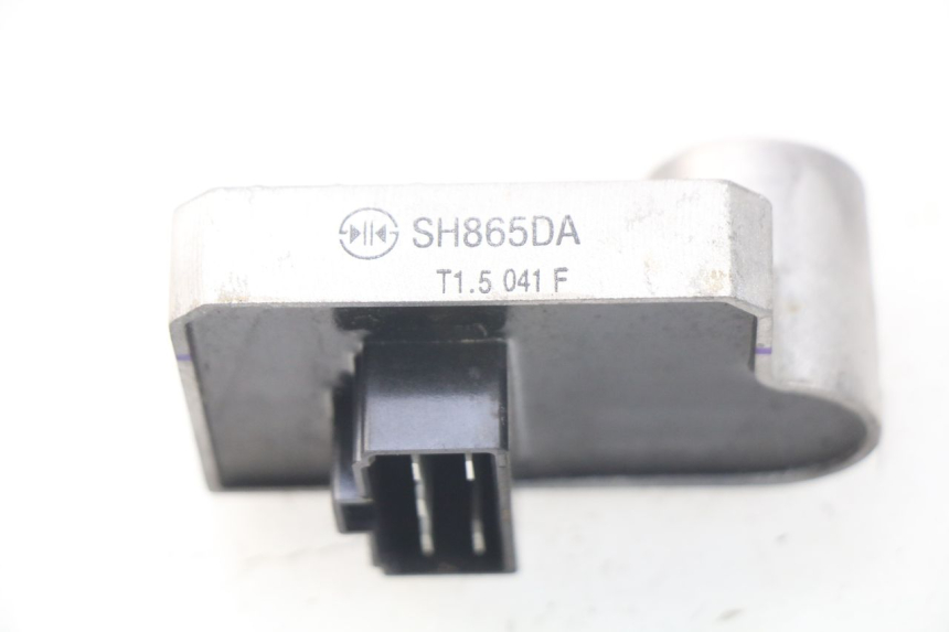 photo de REGULATEUR CHARGE HONDA CRF-F CRF F 110 (2019 - 2022)