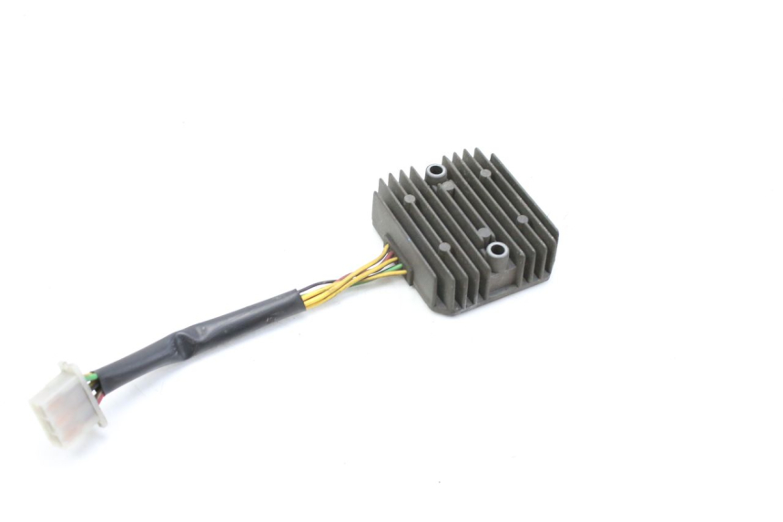 photo de REGULATEUR CHARGE HONDA FES PANTHEON 125 (2003 - 2007)