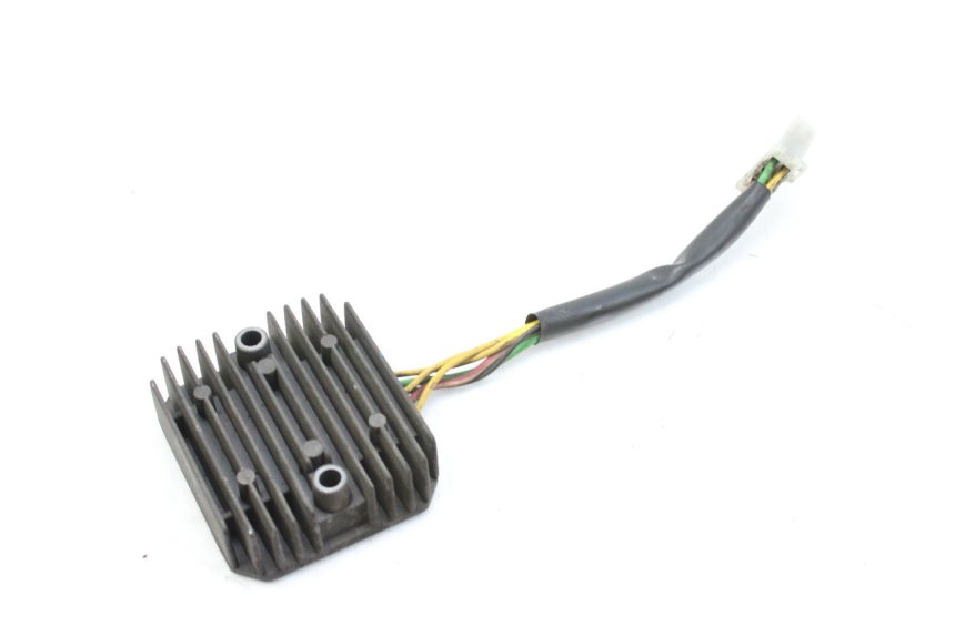 photo de REGULATEUR CHARGE HONDA FES PANTHEON 125 (2003 - 2007)