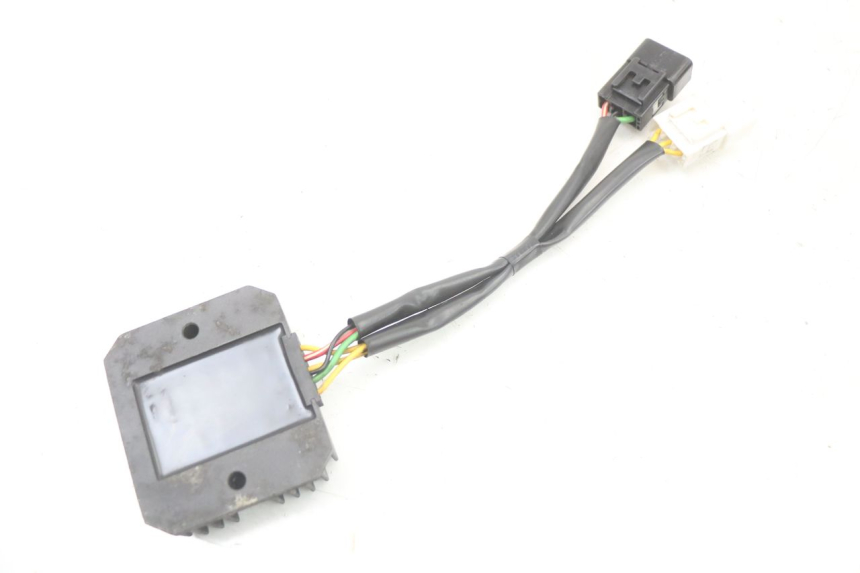 photo de REGULATEUR CHARGE HONDA FES S-WING SWING 125 (2007 - 2015)