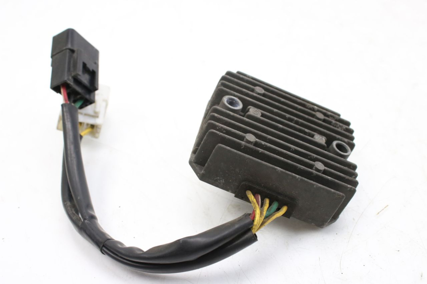 photo de REGULATEUR CHARGE HONDA FES S-WING SWING ABS 125 (2007 - 2015)