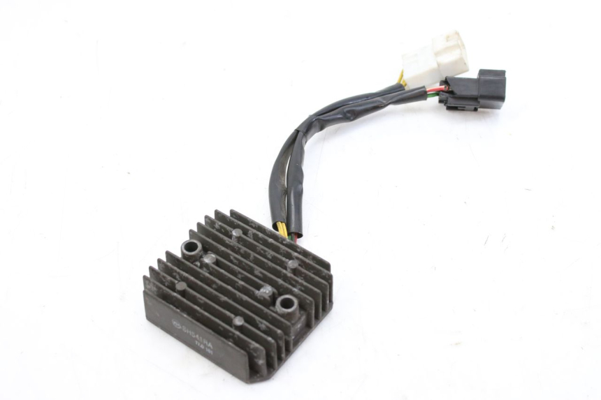 photo de REGULATEUR CHARGE HONDA FES S-WING SWING ABS 125 (2007 - 2015)