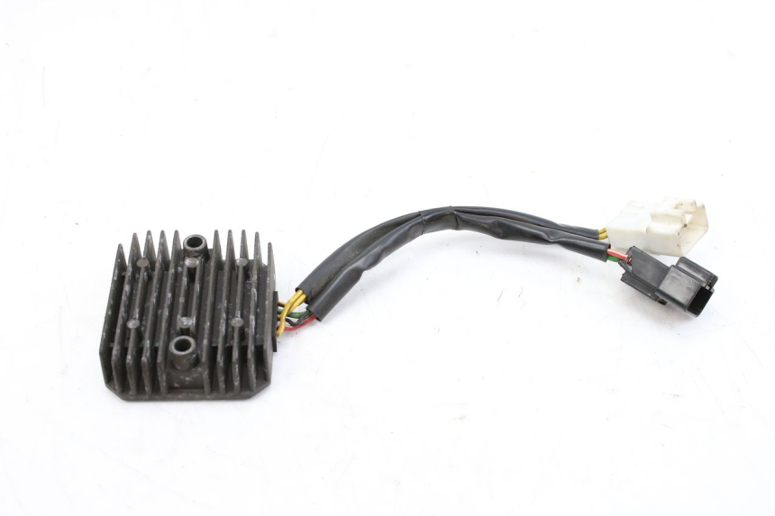 photo de REGULATEUR CHARGE HONDA FES S-WING SWING ABS 125 (2007 - 2015)