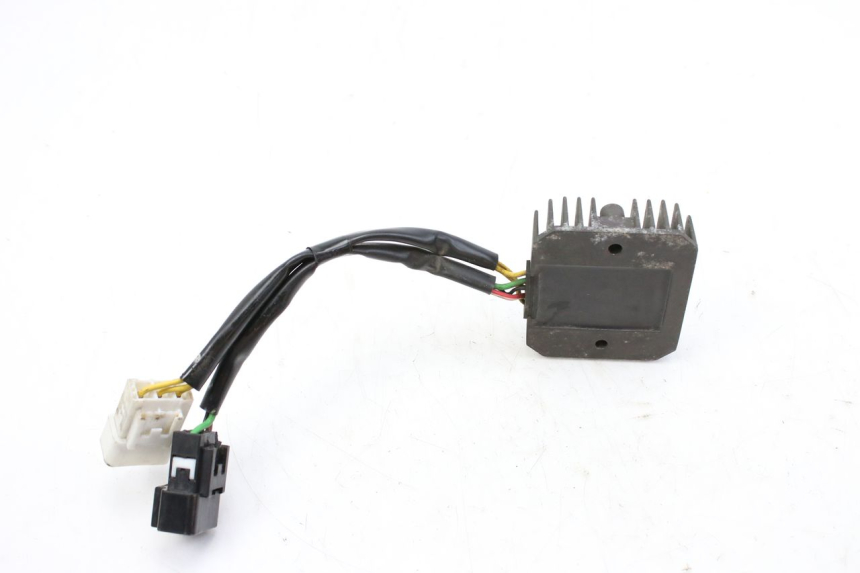 photo de REGULATEUR CHARGE HONDA FES S-WING SWING ABS 125 (2007 - 2015)