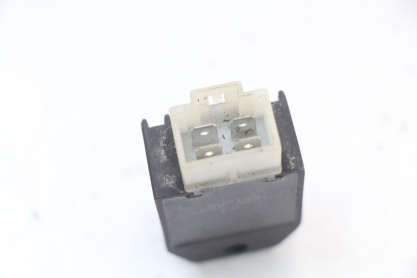 photo de REGULATEUR CHARGE KEEWAY HURRICANE 50 (2006 - 2019)
