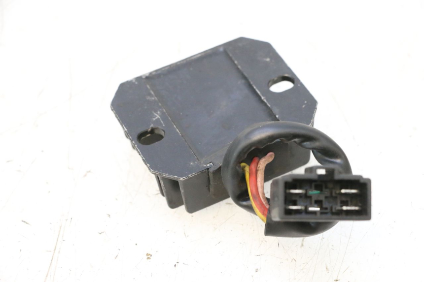 photo de REGULATEUR CHARGE SYM JET 14 4T 50 (2018 - 2022) - Zoom état d’usage