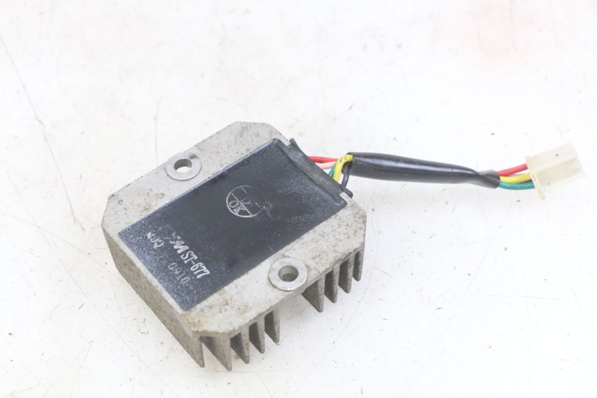photo de REGULATEUR CHARGE SYM JET SPORT XR 50 (2006 - 2015)