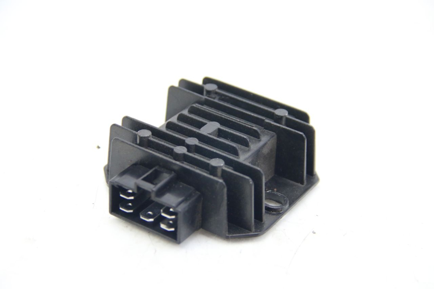 photo de REGULATEUR CHARGE JM MOTORS GT LINE 4T 50 (2021 - 2023)