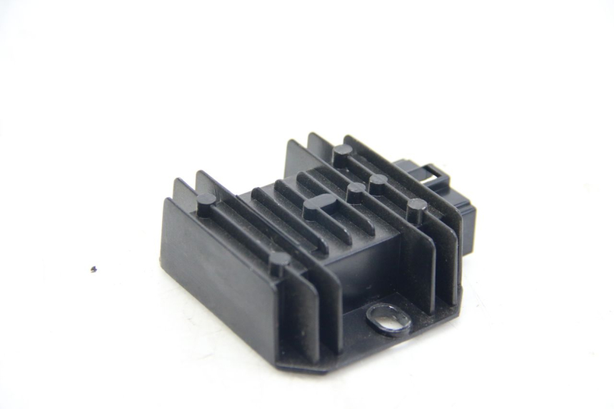 photo de REGULATEUR CHARGE JM MOTORS GT LINE 4T 50 (2021 - 2023)