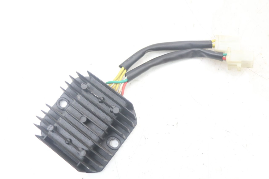 photo de RÉGULATEUR DE CHARGE JONWAY AZTRAL 125 (2008 - 2017)