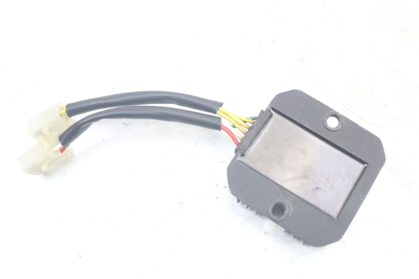 photo de RÉGULATEUR DE CHARGE JONWAY AZTRAL 125 (2008 - 2017)