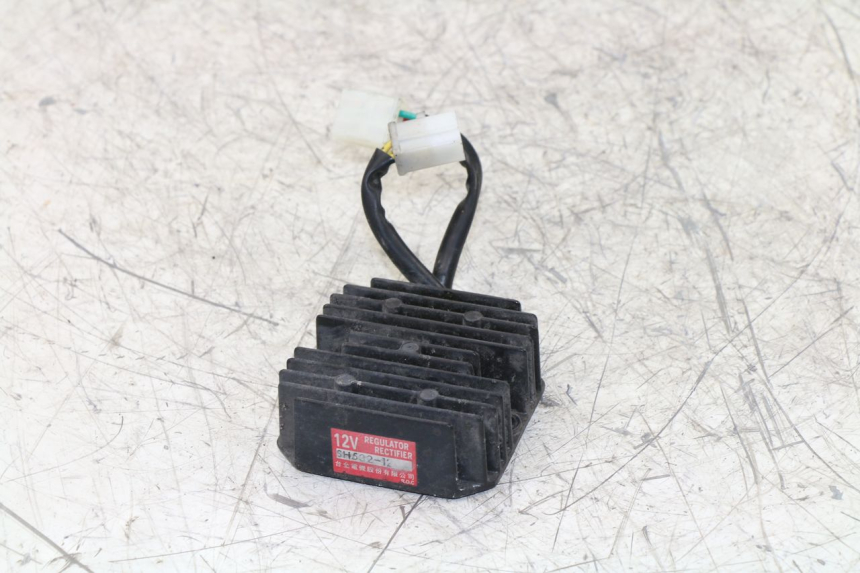 photo de REGULATEUR CHARGE SYM JOYRIDE EVO 125 (2009 - 2016)