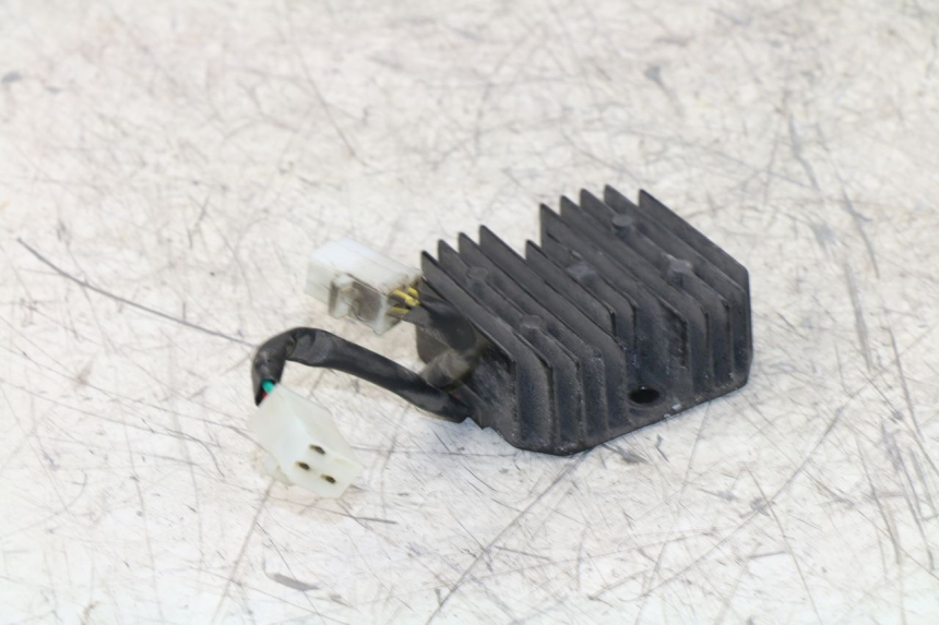 photo de REGULATEUR CHARGE SYM JOYRIDE EVO 125 (2009 - 2016)