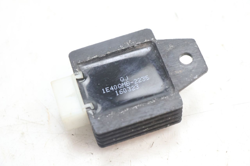 photo de REGULATEUR CHARGE RIDE JUMP 2T 50 (2012 - 2017) - Zoom état d’usage