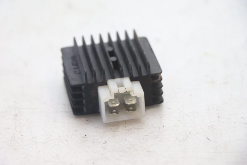 photo de REGULATEUR CHARGE RIDE JUMP 2T 50 (2012 - 2017) - Zoom état d’usage