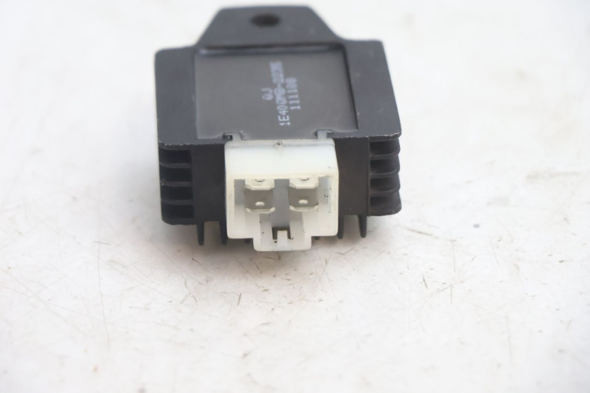 photo de REGULATEUR CHARGE RIDE KALLIO 50 (2010 - 2019) - Zoom état d’usage