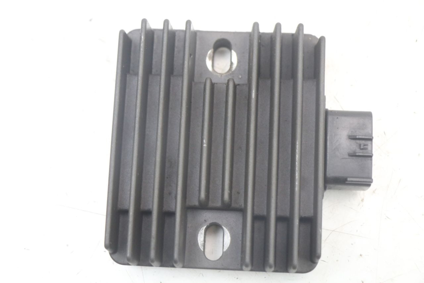 photo de REGULATEUR CHARGE KAWASAKI ER-6 ER6 N 650 (2012 - 2016)