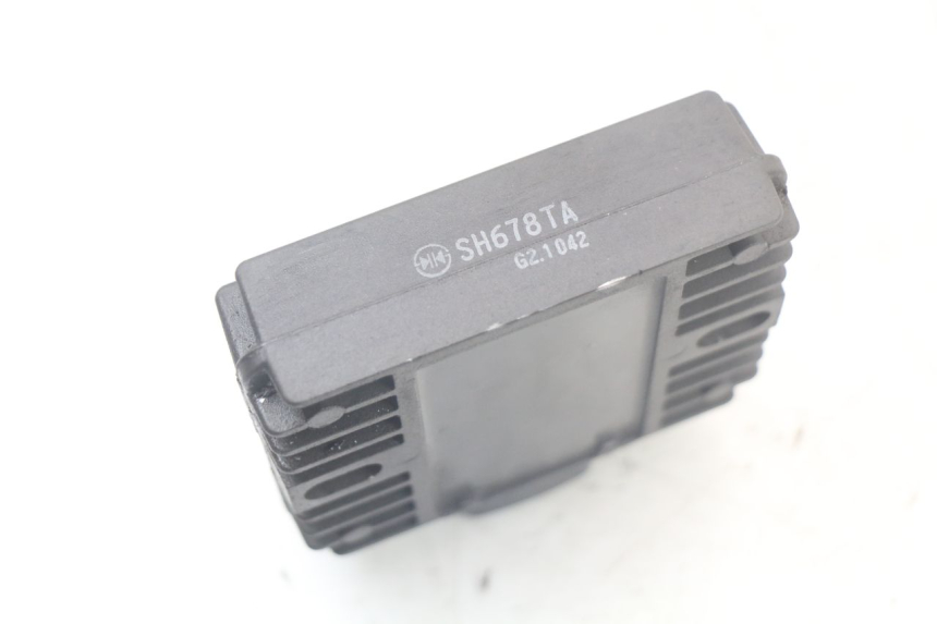 photo de REGULATEUR CHARGE KAWASAKI ER-6 ER6 N 650 (2012 - 2016)