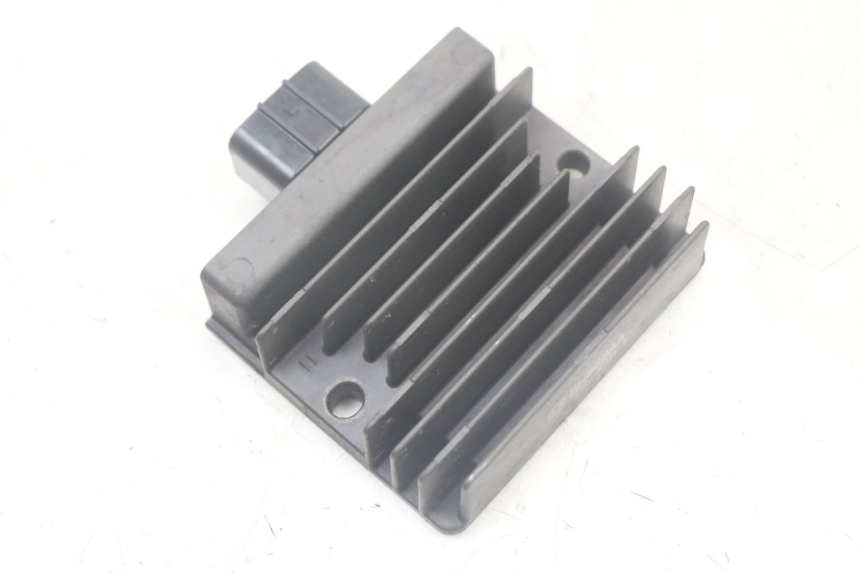 photo de REGULATEUR CHARGE KAWASAKI VERSYS ABS 650 (2015 - 2018)