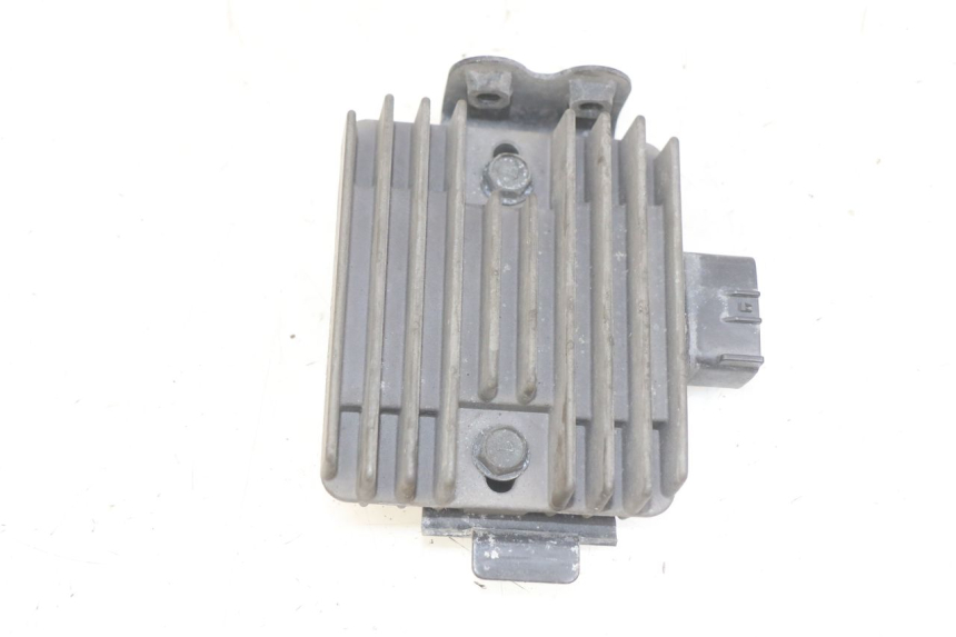 photo de REGULATEUR CHARGE KAWASAKI Z 750 (2007 - 2013)