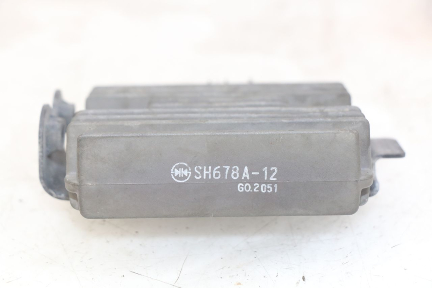 photo de REGULATEUR CHARGE KAWASAKI Z 750 (2007 - 2013)