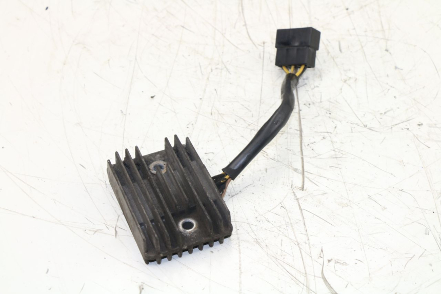 photo de REGULATEUR CHARGE KAWASAKI ZEPHYR 550 (1991 - 1998)