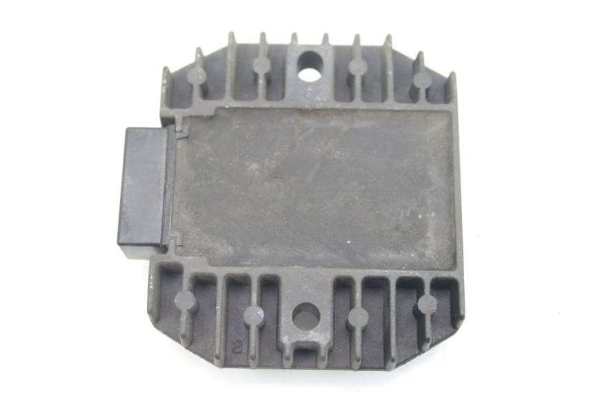 photo de REGULATEUR CHARGE KAWASAKI ZZR 600 (1995 - 2004)