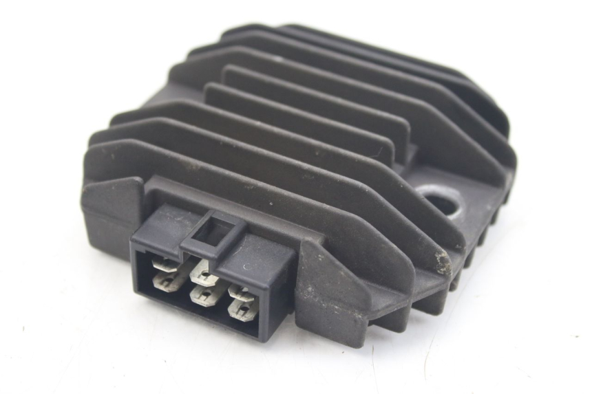 photo de REGULATEUR CHARGE KAWASAKI ZZR 600 (1995 - 2004)