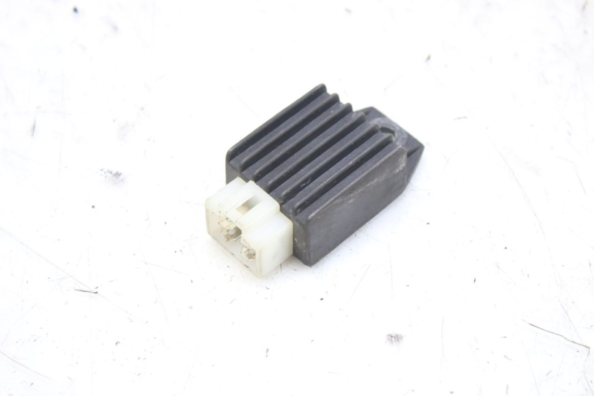 photo de REGULATEUR CHARGE KEEWAY F-ACT FACT 50 (2006 - 2011)
