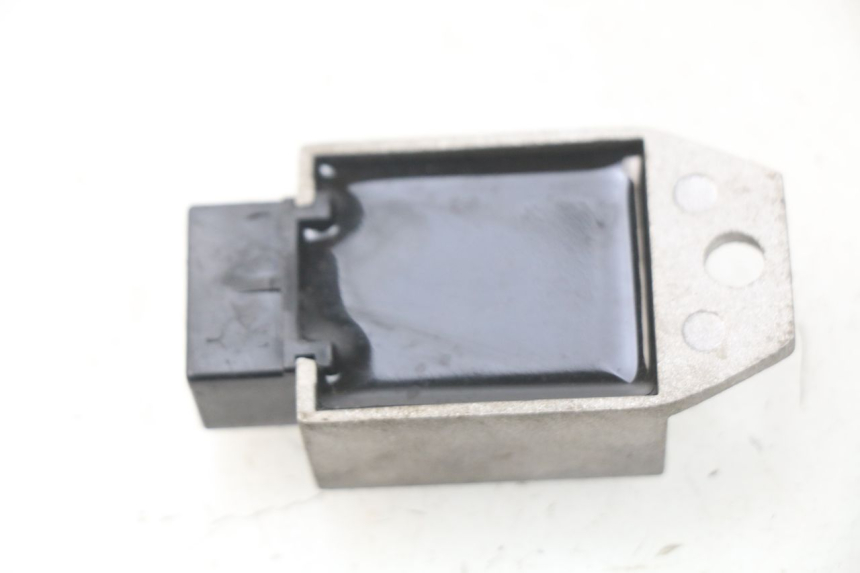 photo de REGULATEUR CHARGE KEEWAY PIXEL 50 (2008 - 2011)
