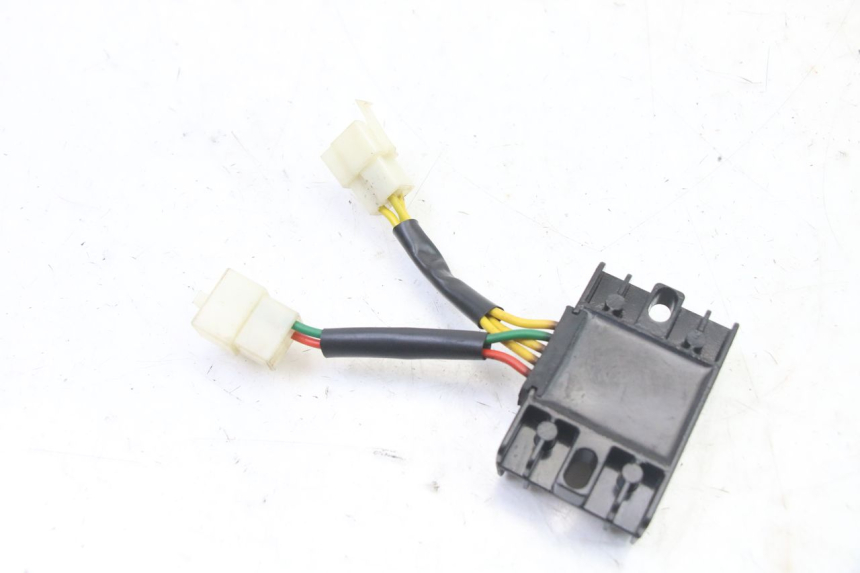photo de REGULATEUR CHARGE PEUGEOT KISBEE 2T 50 (2018 - 2022)