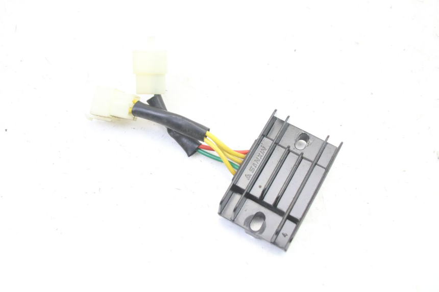 photo de RÉGULATEUR DE CHARGE PEUGEOT KISBEE 4T 50 (2018 - 2022)