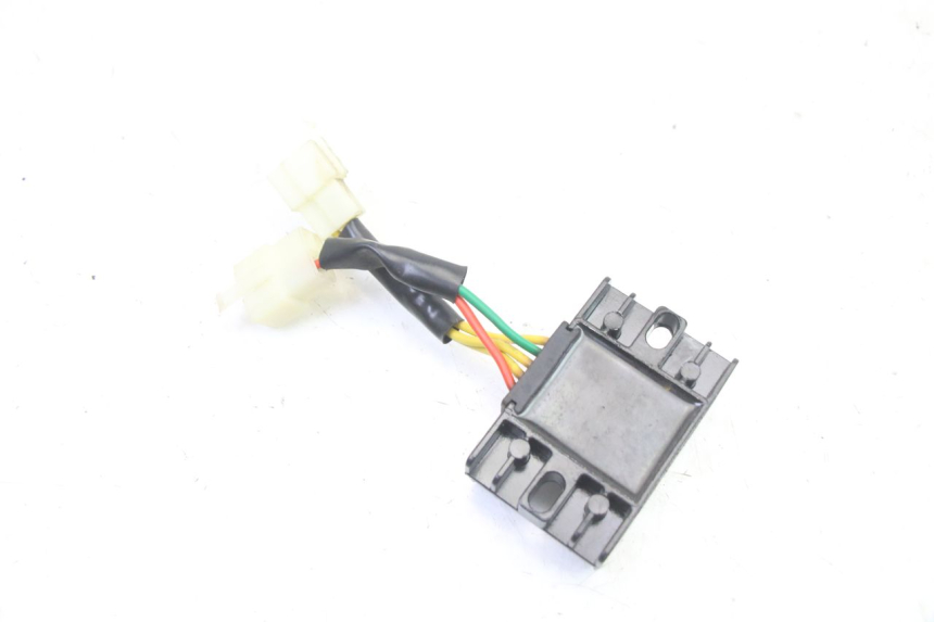 photo de RÉGULATEUR DE CHARGE PEUGEOT KISBEE 4T 50 (2018 - 2022)