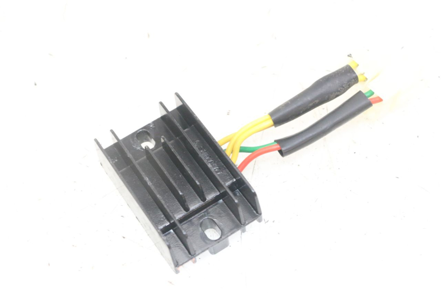 photo de RÉGULATEUR DE CHARGE PEUGEOT KISBEE 4T 50 (2018 - 2022)