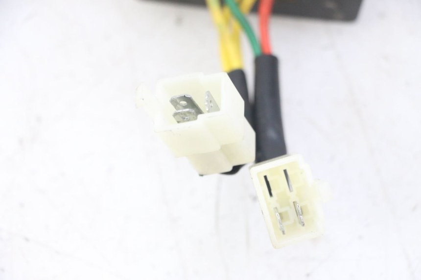 photo de RÉGULATEUR DE CHARGE PEUGEOT KISBEE 4T 50 (2018 - 2022)