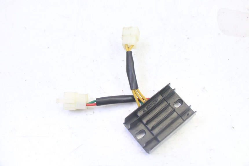 photo de RÉGULATEUR DE CHARGE PEUGEOT KISBEE 4T 50 (2018 - 2022)